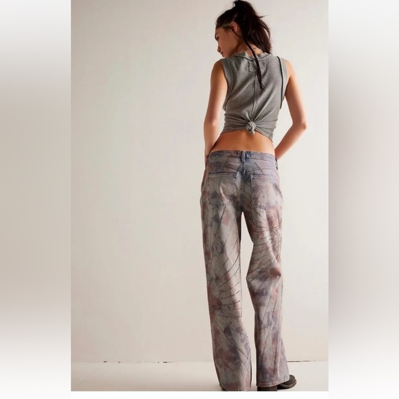 Free People Aurora Mid-Rise Straight Jeans Size 28 NWT - Picture 4 of 17